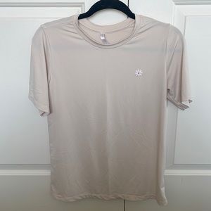 Fabletics T-Shirt - Beige/Light Pink - XS